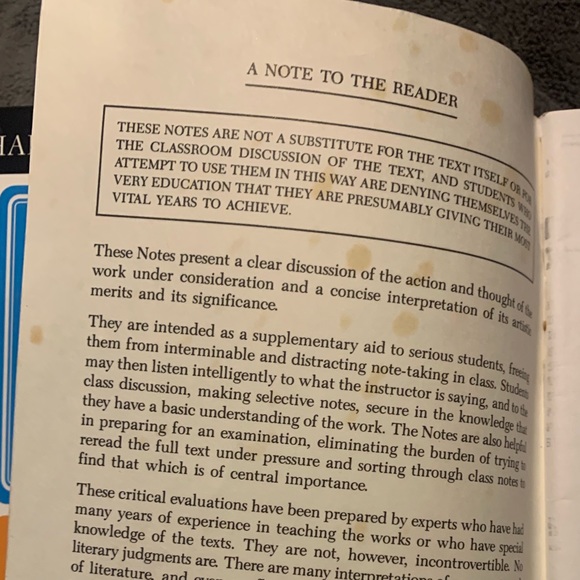 No Fear Shakespeare & Cliff Notes Hamlet - Picture 3 of 3